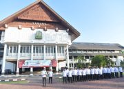 Sekda Aceh Pimpin Apel Perdana Pasca Idul Fitri, Ajak ASN Tingkatkan Kinerja dan Disiplin