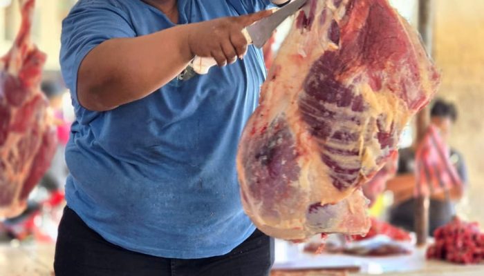 Jelang Hari Besar, Harga Diprediksi Menyentuh Rp200 Ribu per Kg