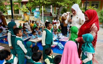 Kak Na: Makan Ikan Sehat, Kuat dan Cerdas