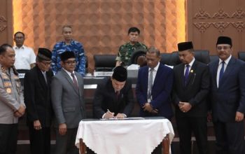 Semua Fraksi DPRA Setujui Pertanggungjawaban APBA 2025, Dek Fadh Janji Tindaklanjuti Rekomendasi BPK