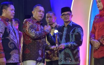 Pemerintah Aceh Terima Serambi Award 2026 atas Penanganan Bencana